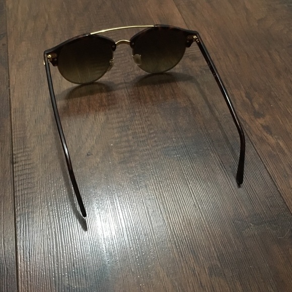 💥Final Sale💥Ray Ban Sunglasses - Picture 2 of 4